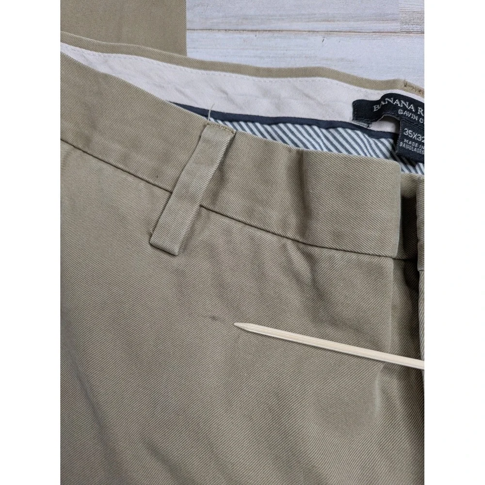 Banana Republic Gavin Chino Pants Mens 35x32 (35x30) Beige Straight Leg Casual